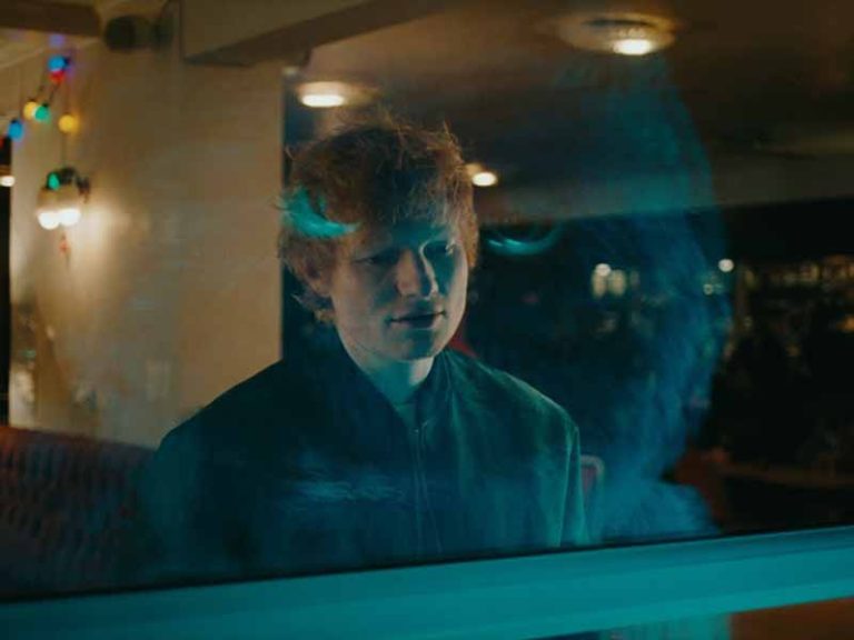 آهنگ انگلیسی Eyes Closed از Ed Sheeran به همراه متن و ترجمه مجزا