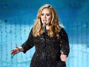 آهنگ انگلیسی Easy on Me از Adele به همراه متن و ترجمه مجزا