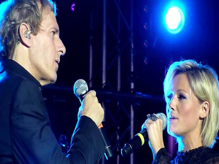 آهنگ انگلیسیMake you feel my love از Helene Fischer و Michael Bolton به همراه متن و ترجمه مجزا