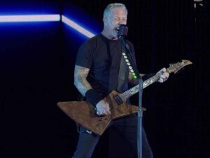 آهنگ انگلیسی Nothing Else Matters از Metallica به همراه متن و ترجمه مجزا