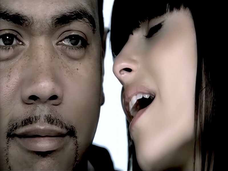 آهنگ انگلیسی Say It Right از Nelly Furtado و Timbaland به همراه متن و ترجمه مجزا