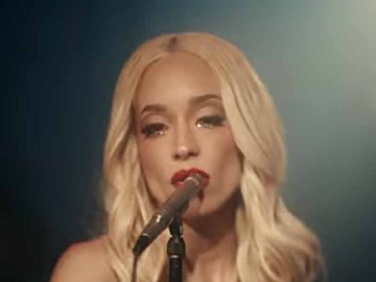 آهنگ انگلیسی Loving You از Cannons به همراه متن و ترجمه مجزا