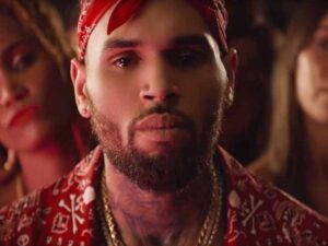 آهنگ انگلیسی No Guidance از Chris Brown به همراه متن و ترجمه مجزا