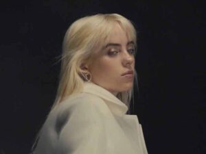 آهنگ انگلیسی Everybody Dies از Billie Eilish به همراه متن و ترجمه مجزا