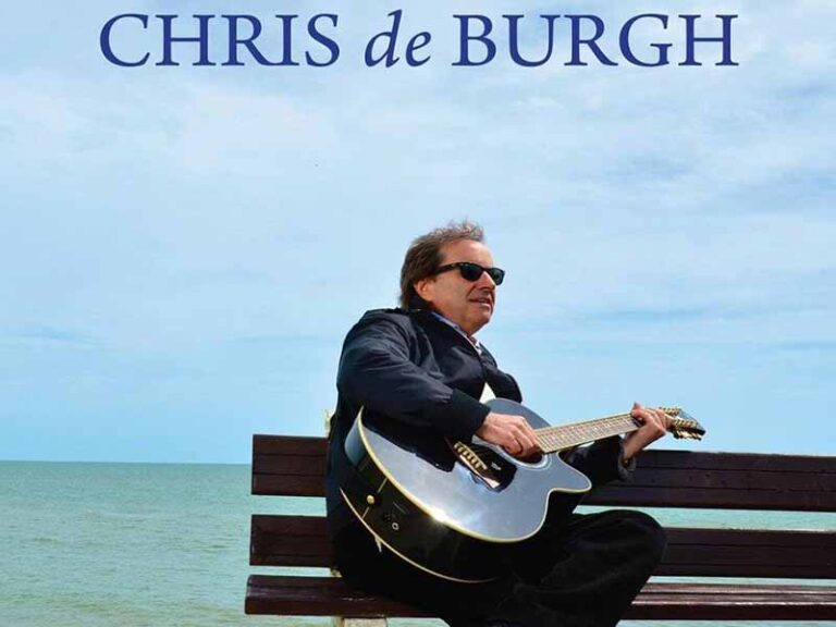 آهنگ انگلیسی Fatal Hesitation از Chris De Burgh به همراه متن و ترجمه مجزا