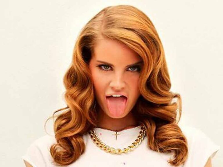 آهنگ انگلیسی F***d My Way Up to the Top از Lana Del Rey به همراه متن و ترجمه مجزا