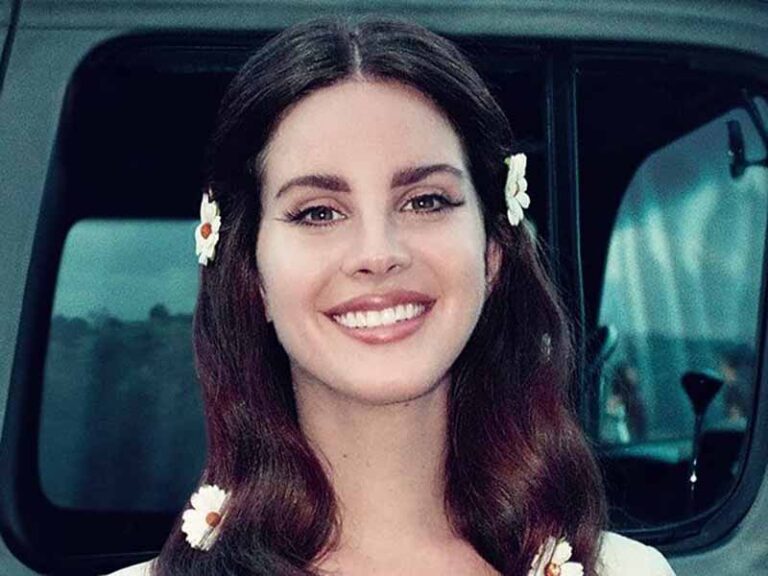 آهنگ انگلیسی Get Free از Lana Del Rey به همراه متن و ترجمه مجزا