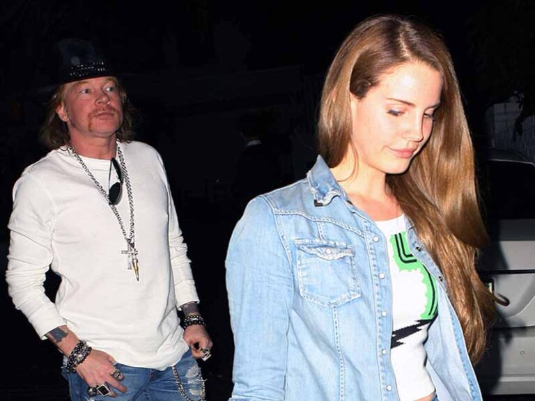 آهنگ انگلیسی Guns and Roses از Lana Del Rey به همراه متن و ترجمه مجزا