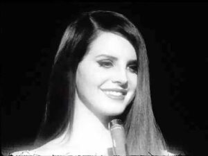 آهنگ انگلیسی National Anthem از Lana Del Rey به همراه متن و ترجمه مجزا
