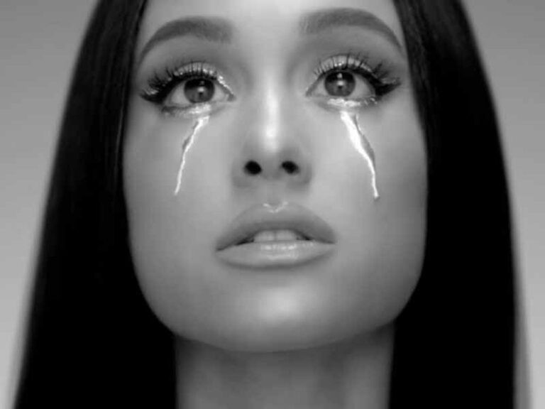 آهنگ انگلیسی Be Alright از Ariana Grande به همراه متن و ترجمه مجزا