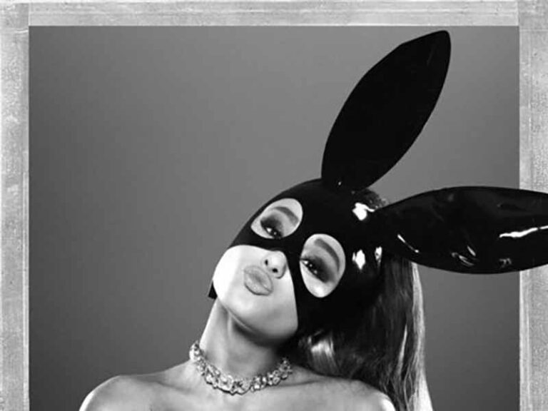 آهنگ انگلیسی Knew Better / Forever Boy از Ariana Grande به همراه متن و ترجمه مجزا