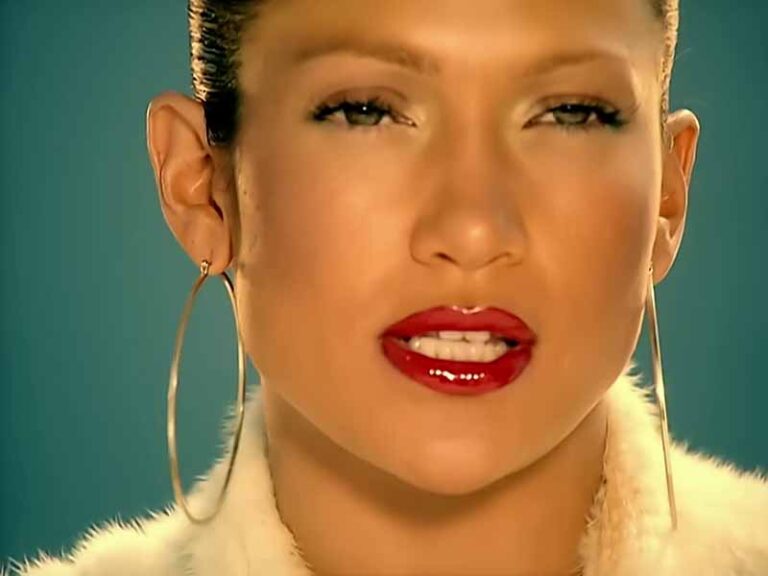 آهنگ انگلیسی Jenny from the Block از Jennifer Lopez به همراه متن و ترجمه مجزا
