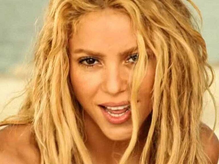آهنگ انگلیسی Loca از Shakira و Dizzee Rascal به همراه متن و ترجمه مجزا