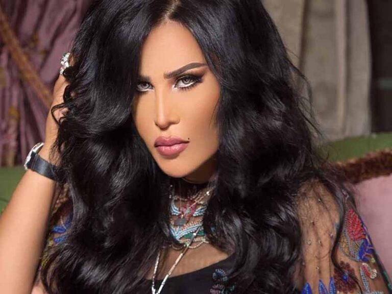 آهنگ عربی “صدقت” از احلام به همراه متن و ترجمه مجزا