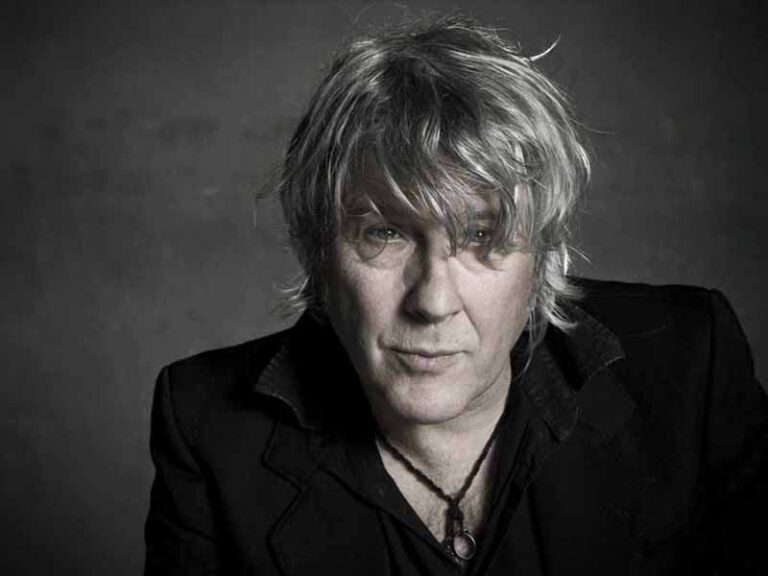 آهنگ انگلیسی Take Me Back از Arno به همراه متن و ترجمه مجزا