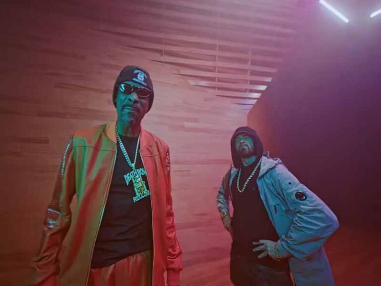 آهنگ انگلیسی From the D 2 the LBC از Eminem به همراه متن و ترجمه مجزا