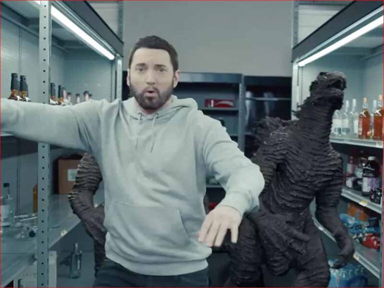 آهنگ انگلیسی Godzilla از Eminem به همراه متن و ترجمه مجزا