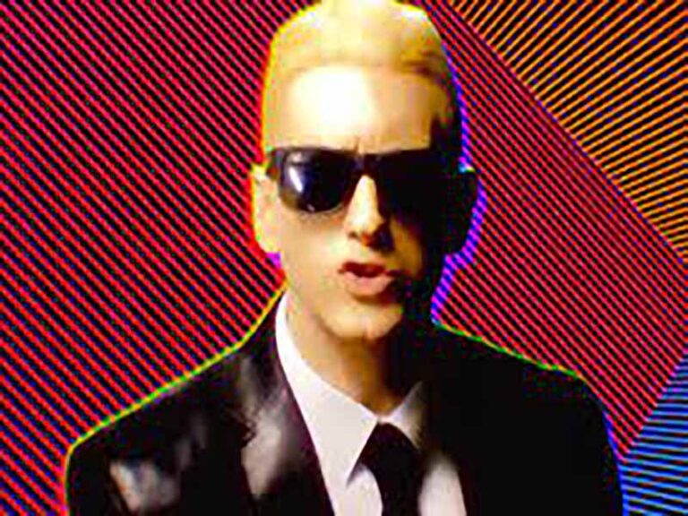 آهنگ انگلیسی Rap God از Eminem به همراه متن و ترجمه مجزا