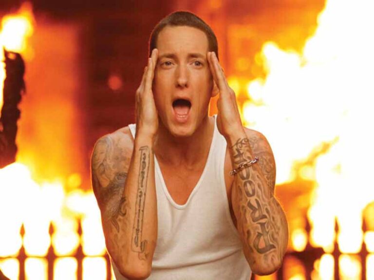 آهنگ انگلیسی Won’t Back Down از Eminem به همراه متن و ترجمه مجزا