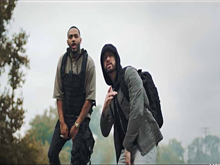 آهنگ انگلیسی Lucky You از Eminem و Joyner Lucas به همراه متن و ترجمه مجزا