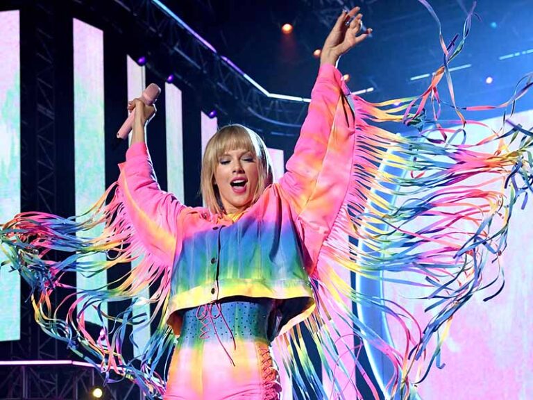 آهنگ انگلیسی Lover از Taylor Swift به همراه متن و ترجمه مجزا