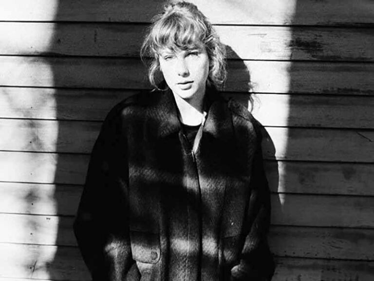 آهنگ انگلیسی right where you left me از Taylor Swift به همراه متن و ترجمه مجزا