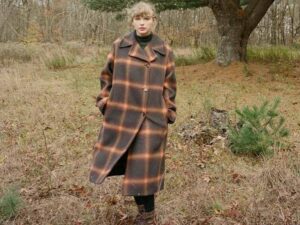 آهنگ انگلیسی tis the damn season‘ از Taylor Swift به همراه متن و ترجمه مجزا