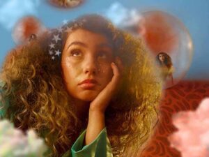 آهنگ انگلیسی Fishbowl از Alessia Cara به همراه متن و ترجمه مجزا