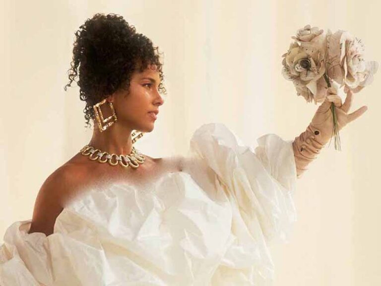 آهنگ انگلیسی Best of Me (originals) از Alicia Keys به همراه متن و ترجمه مجزا