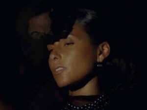 آهنگ انگلیسی Dead End Road (Originals) از Alicia Keys به همراه متن و ترجمه مجزا