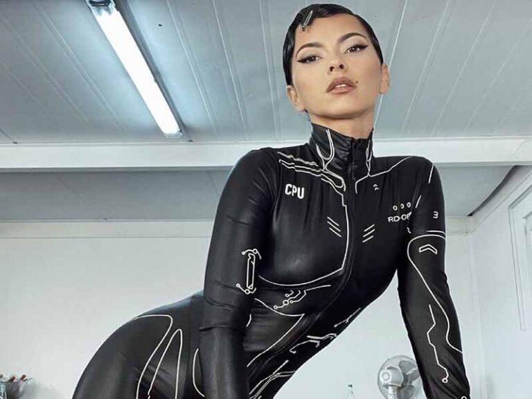 آهنگ انگلیسی Fire & Ice از INNA به همراه متن و ترجمه مجزا