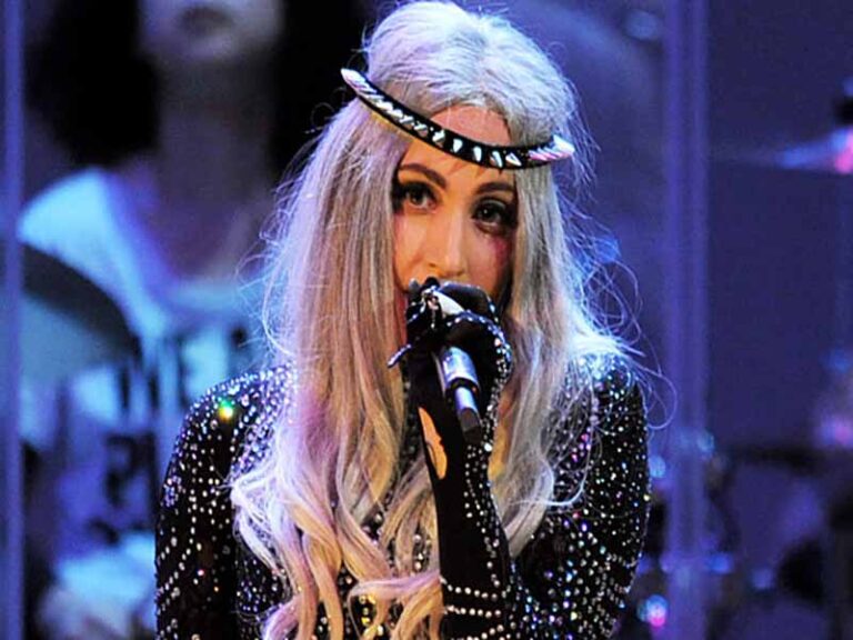 آهنگ انگلیسی Bad Kids از Lady Gaga به همراه متن و ترجمه مجزا