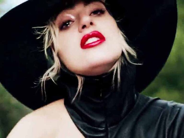 آهنگ انگلیسی John Wayne از Lady Gaga به همراه متن و ترجمه مجزا