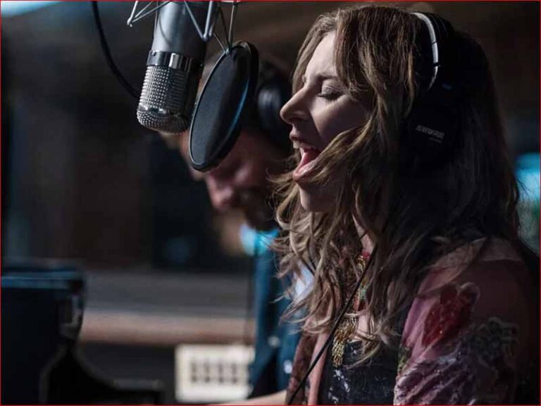 آهنگ انگلیسی Look What I Found از Lady Gaga به همراه متن و ترجمه مجزا