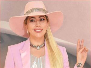 آهنگ انگلیسی Million Reasons از Lady Gaga به همراه متن و ترجمه مجزا