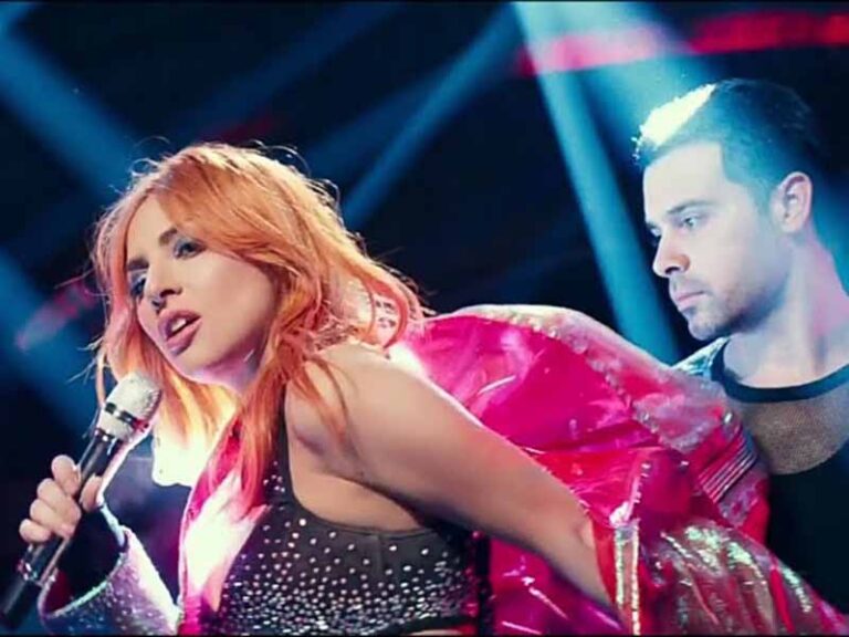 آهنگ انگلیسی Why Did You Do That? از Lady Gaga به همراه متن و ترجمه مجزا