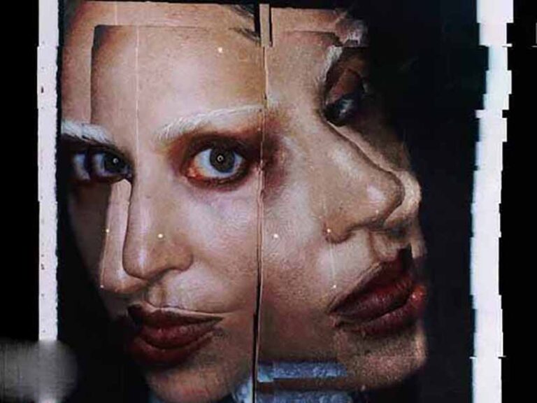 آهنگ انگلیسی Zombieboy از Lady Gaga به همراه متن و ترجمه مجزا