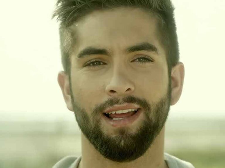 آهنگ فرانسوی Andalouse از Kendji Girac به همراه متن و ترجمه مجزا