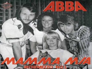 آهنگ انگلیسی Mamma Mia از ABBA به همراه متن و ترجمه مجزا