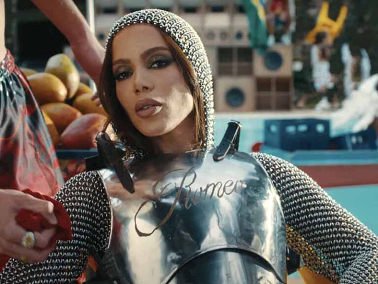 آهنگ اسپانیایی ROMEO از Anitta به همراه متن و ترجمه مجزا