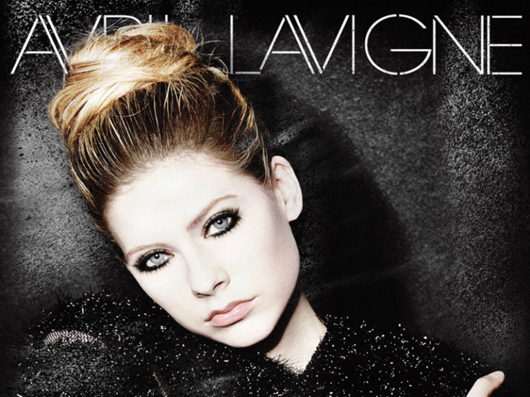 آهنگ انگلیسی Dare to Love Me از Avril Lavigne به همراه متن و ترجمه مجزا