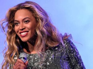 آهنگ انگلیسی Halo از Beyoncé به همراه متن و ترجمه مجزا