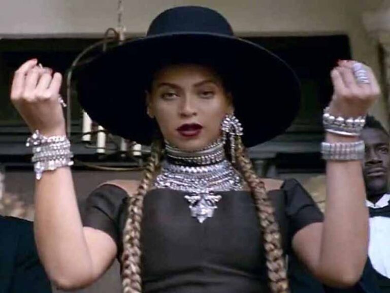 آهنگ انگلیسی Formation از Beyoncé به همراه متن و ترجمه مجزا