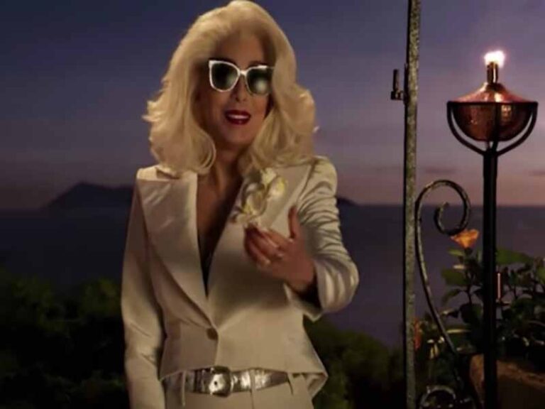 آهنگ انگلیسی Fernando از Cher به همراه متن و ترجمه مجزا