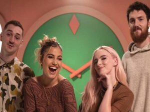 آهنگ انگلیسی Tick Tock از Clean Bandit به همراه متن و ترجمه مجزا