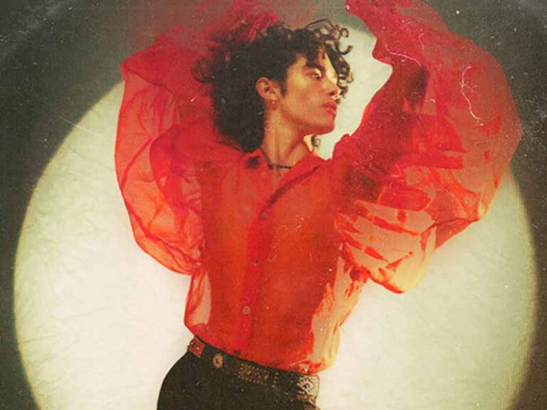 آهنگ انگلیسی Telepath از Conan Gray به همراه متن و ترجمه مجزا