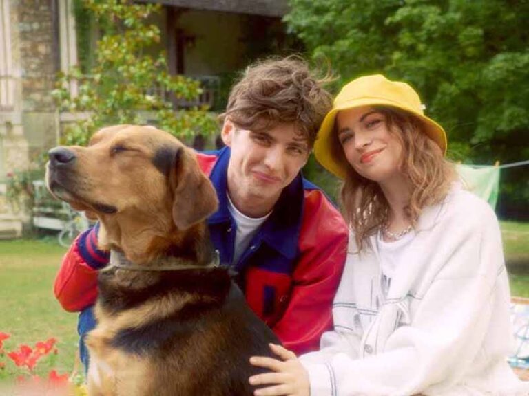 آهنگ فرانسوی T’aimerais que ce soit vrai از Alice et Moi به همراه متن و ترجمه مجزا