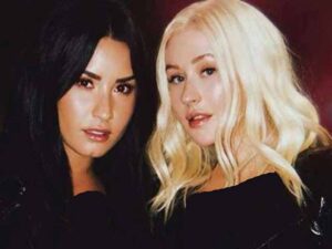 آهنگ انگلیسی  Fall in Line از Christina Aguilera و Demi Lovato به همراه متن و ترجمه مجزا