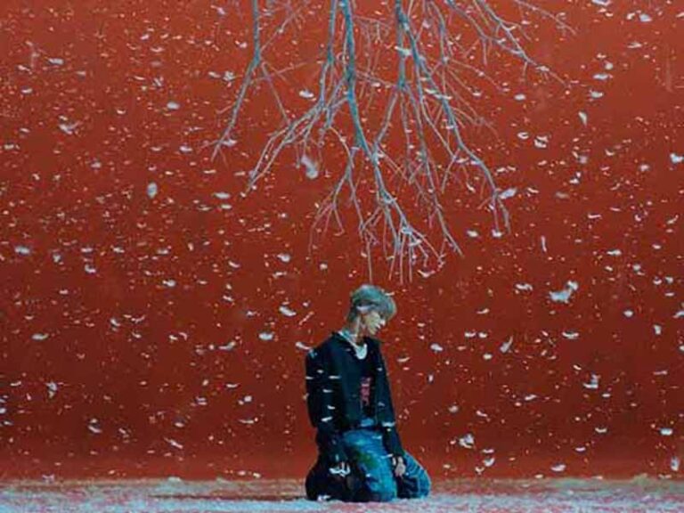 آهنگ انگلیسی High As You از Mark Tuan به همراه متن و ترجمه مجزا