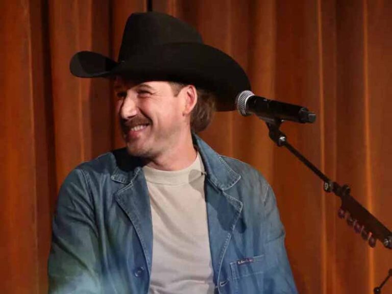 آهنگ انگلیسی 20 Cigarettes از Morgan Wallen به همراه متن و ترجمه مجزا